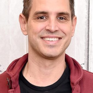تصویر هنرمند Greg Berlanti
