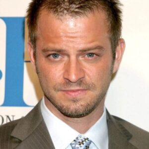 تصویر هنرمند Carmine Giovinazzo