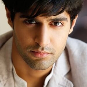 تصویر هنرمند Tanuj Virwani