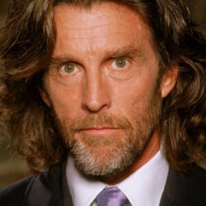 تصویر هنرمند John Glover