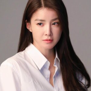 تصویر هنرمند Lee Si-young